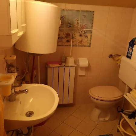 Apartment Samanta * Sisan